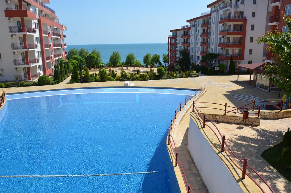 Single Private Apartments In Marina View Fort Beach 圣弗拉斯 外观 照片