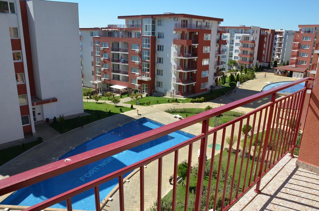 Single Private Apartments In Marina View Fort Beach 圣弗拉斯 外观 照片