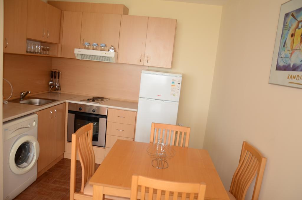 Single Private Apartments In Marina View Fort Beach 圣弗拉斯 外观 照片