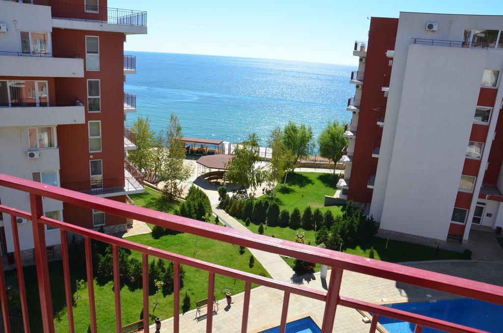 Single Private Apartments In Marina View Fort Beach 圣弗拉斯 外观 照片
