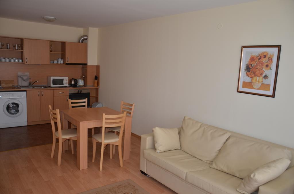 Single Private Apartments In Marina View Fort Beach 圣弗拉斯 外观 照片